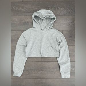 Gray Cropped Hoodie Sweater Lululemon shirt crop 4 yoga Pilates